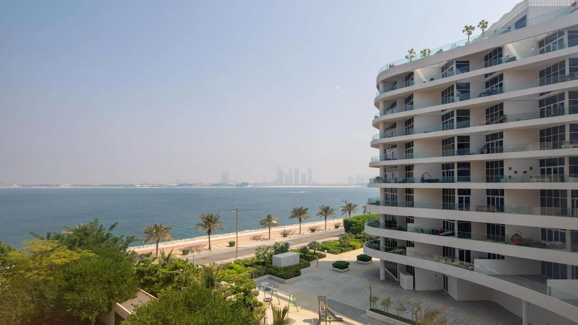 Apartment Frank Porter - Royal Amwaj Residences South Dubai