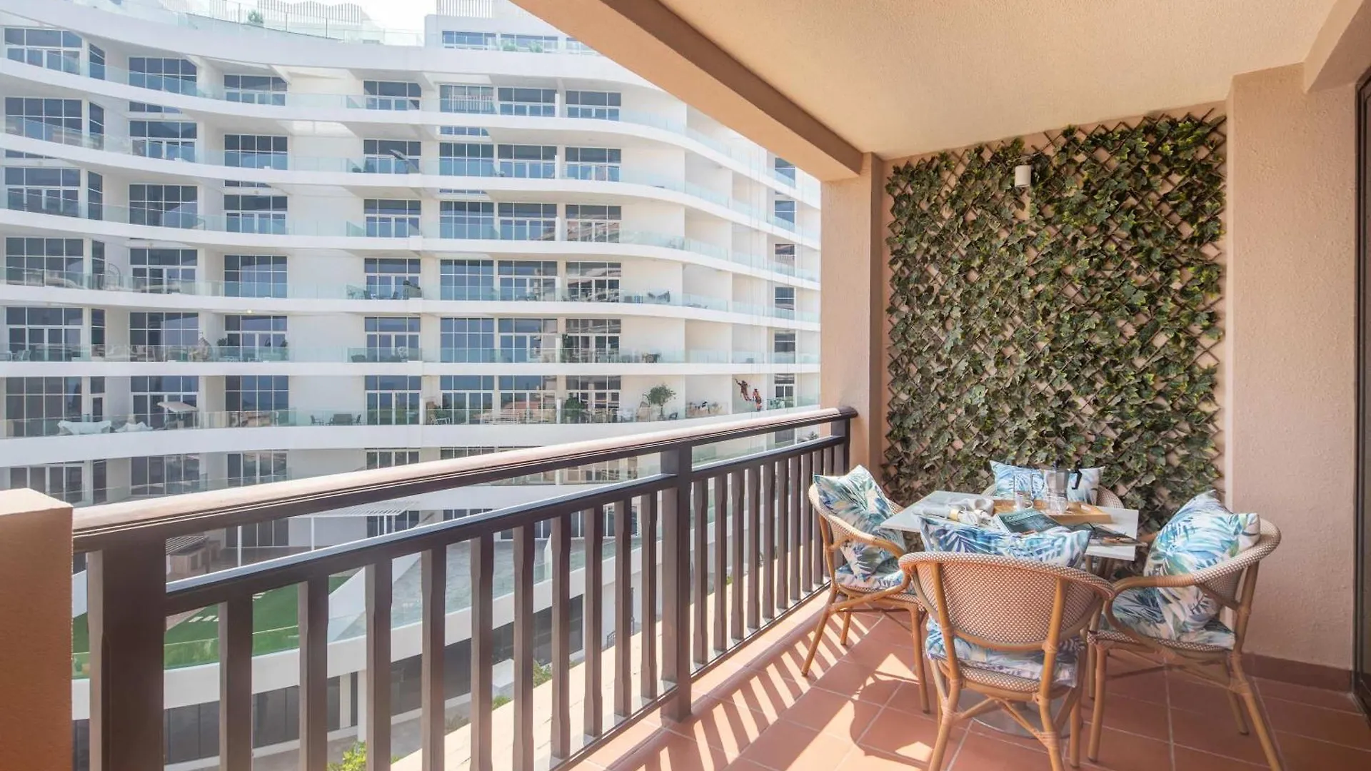 Frank Porter - Royal Amwaj Residences South Dubai 0*,  United Arab Emirates